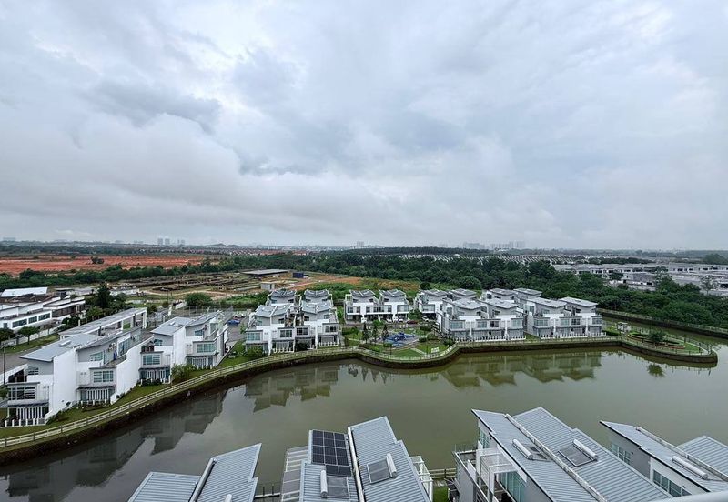 Seri Austin Luxury Apartment