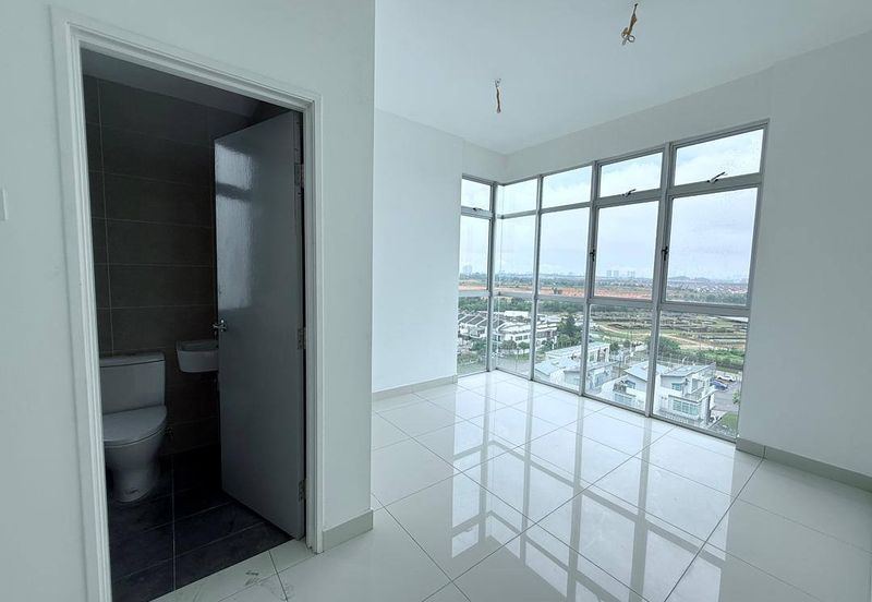 Seri Austin Luxury Apartment