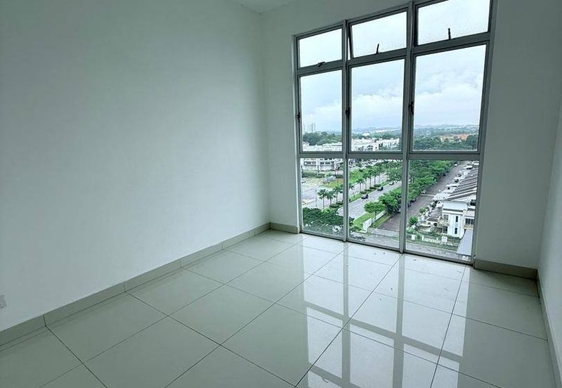 Seri Austin Luxury Apartment