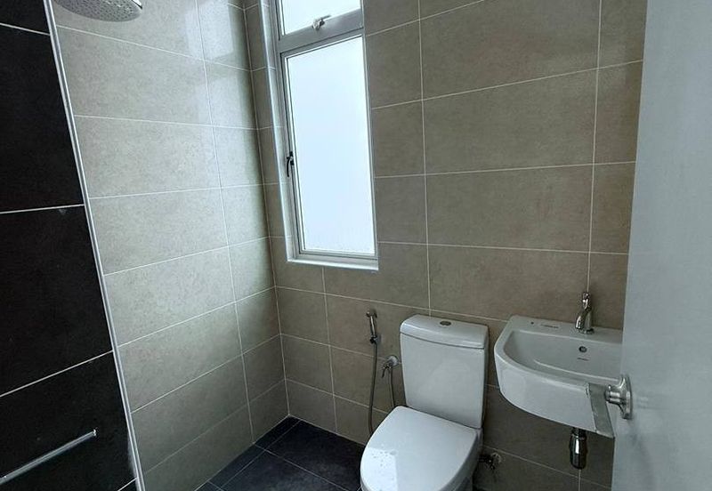 Seri Austin Luxury Apartment