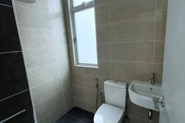 Seri Austin Luxury Apartment