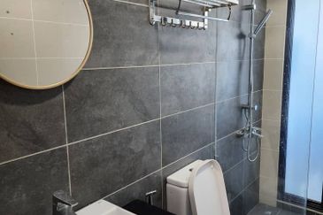 Almas @ Puteri Harbour