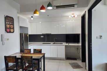 Almas @ Puteri Harbour