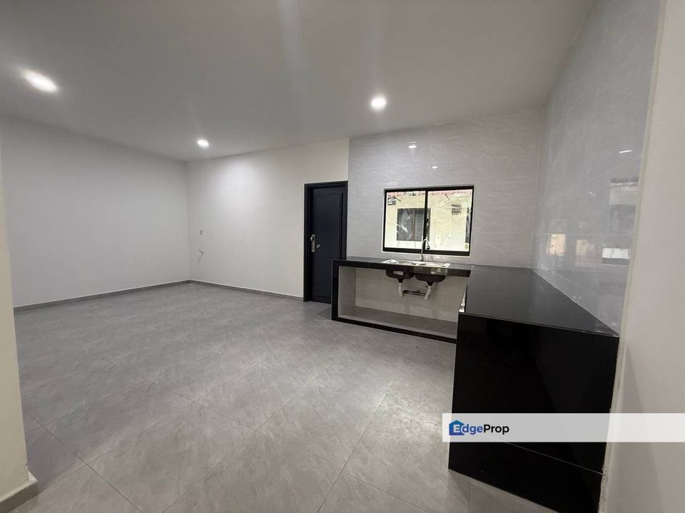 Taman Puteri Wangsa @ ⁠unblock view • ⁠Double storey  For Sale, Johor, Ulu Tiram