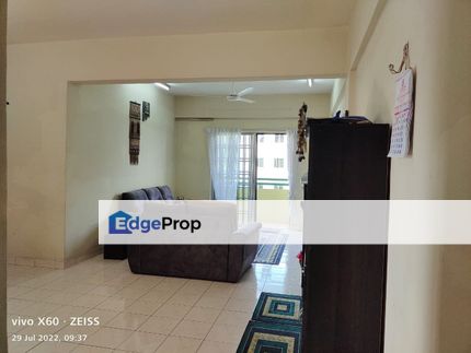 Pangsapuri Sri Wangi –  Corner Unit Renovated For Sale, Johor, Tampoi