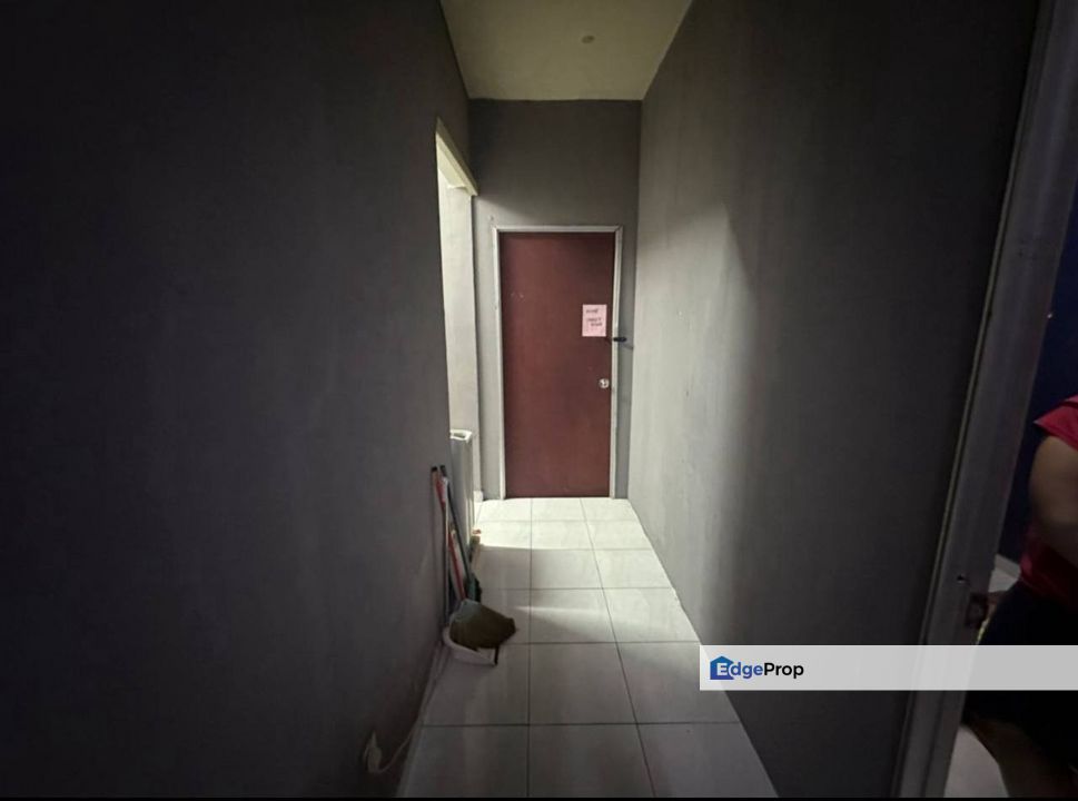 Sri Akasia Tampoi flat for sale, Johor, Tampoi