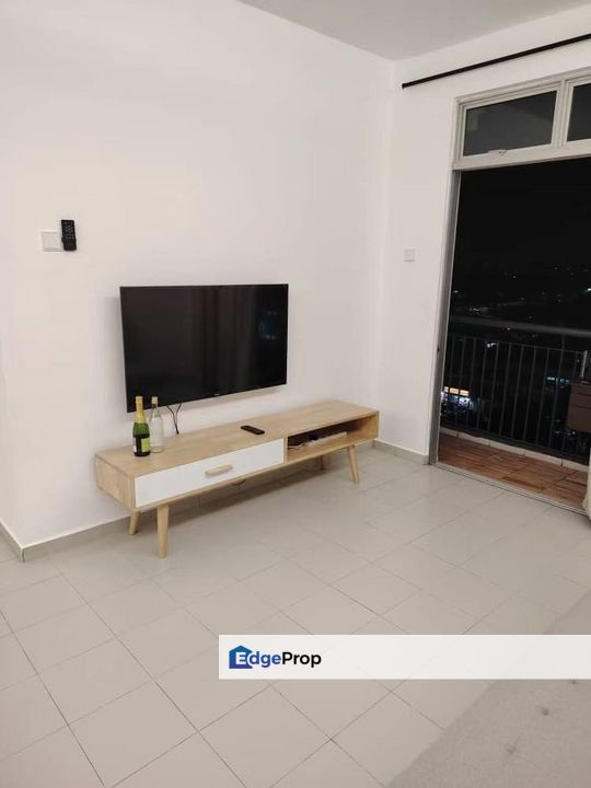 Lake view Suite, Mount Austin For Sale, Johor, Johor Bahru