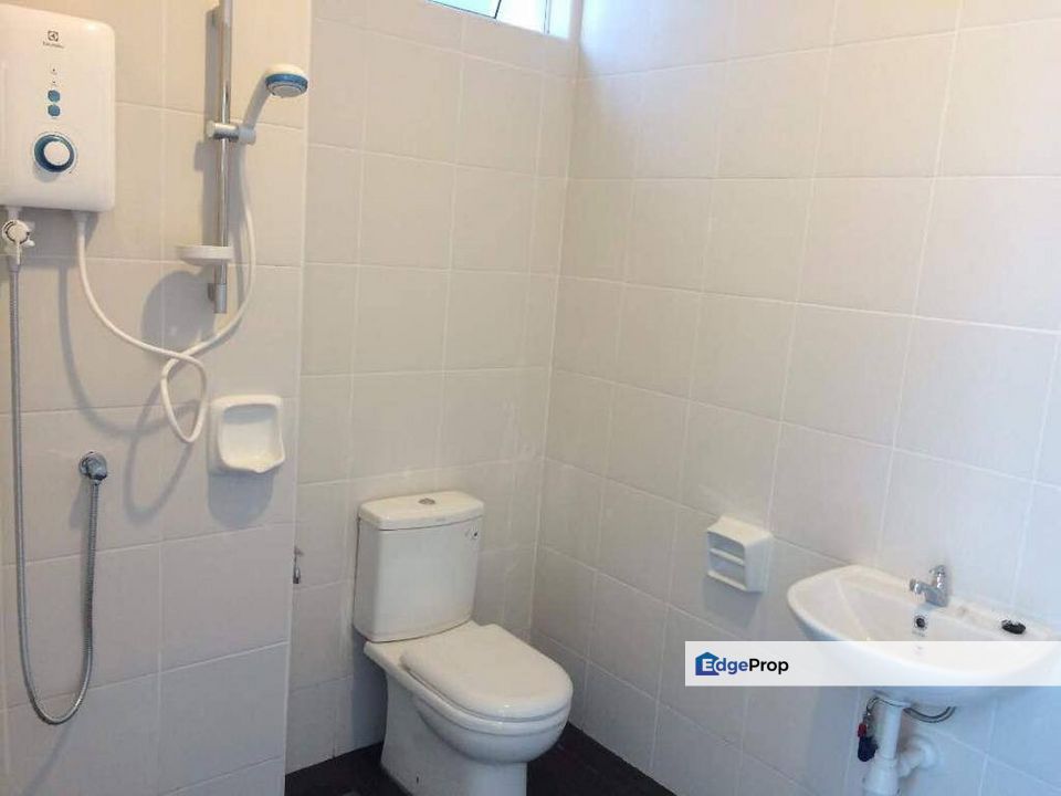 Senai Garden Lower floor For Sale, Johor, Senai