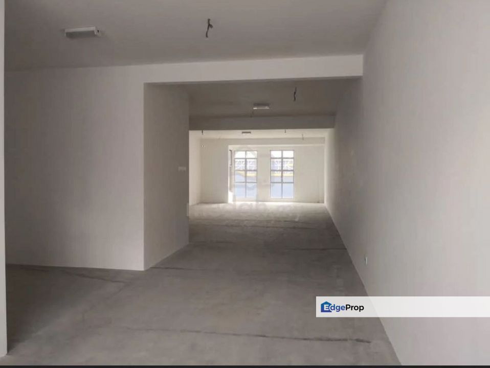 Austin Heights – Nanyang Street 南阳街  Double Storey Shoplot For Rent, Johor, Johor Bahru