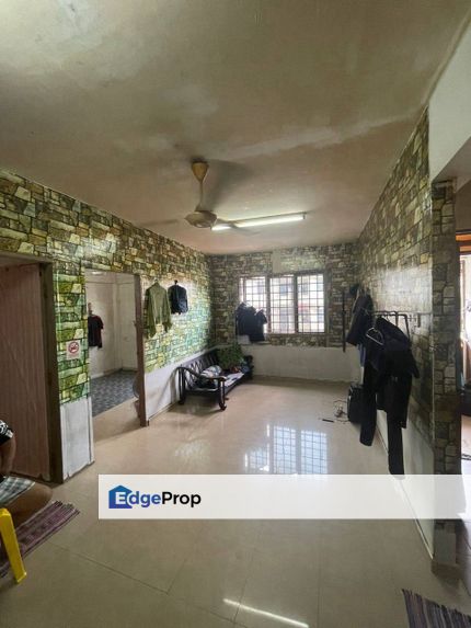 Rumah Pangsa Akasia Flat For Sale, Johor, Johor Bahru