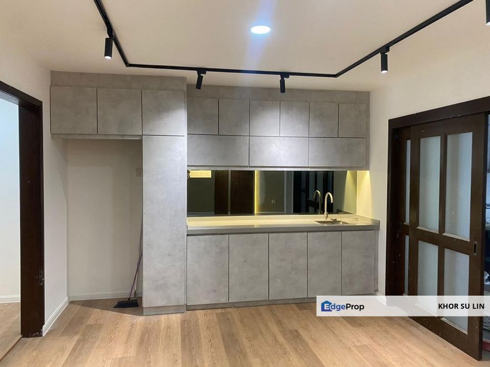 Well Maintained and Nicely Renovated Terrace House @ Bandar Kinrara BK5 for Rent, Selangor, Bandar Kinrara Puchong