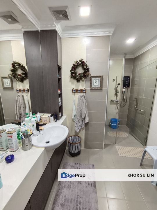 Well Maintained and Renovated 3 Storeys Terrace House @ Mutiara Bukit Jalil For Sale!!, Kuala Lumpur, Bukit Jalil