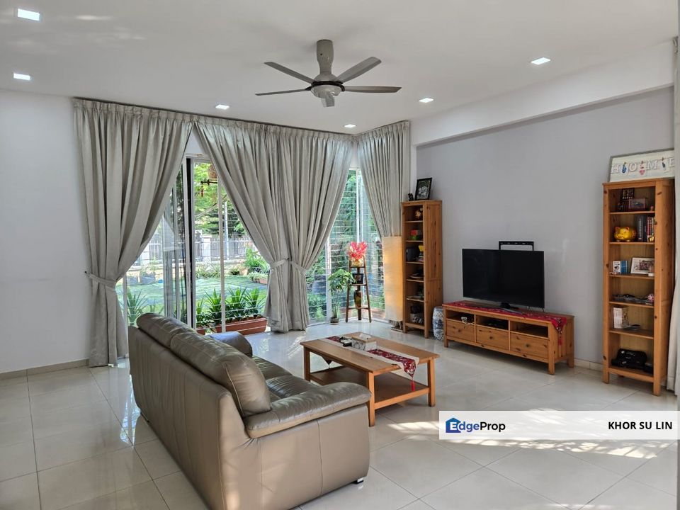 D'Alpinia Bandar 16 Sierra Puchong 2.5 storeys Bungalow for sale!! , Selangor, Puchong South
