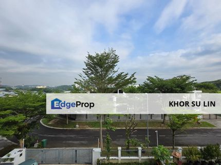D'Alpinia Bandar 16 Sierra Puchong 2.5 storeys Bungalow for sale!! , Selangor, Puchong South