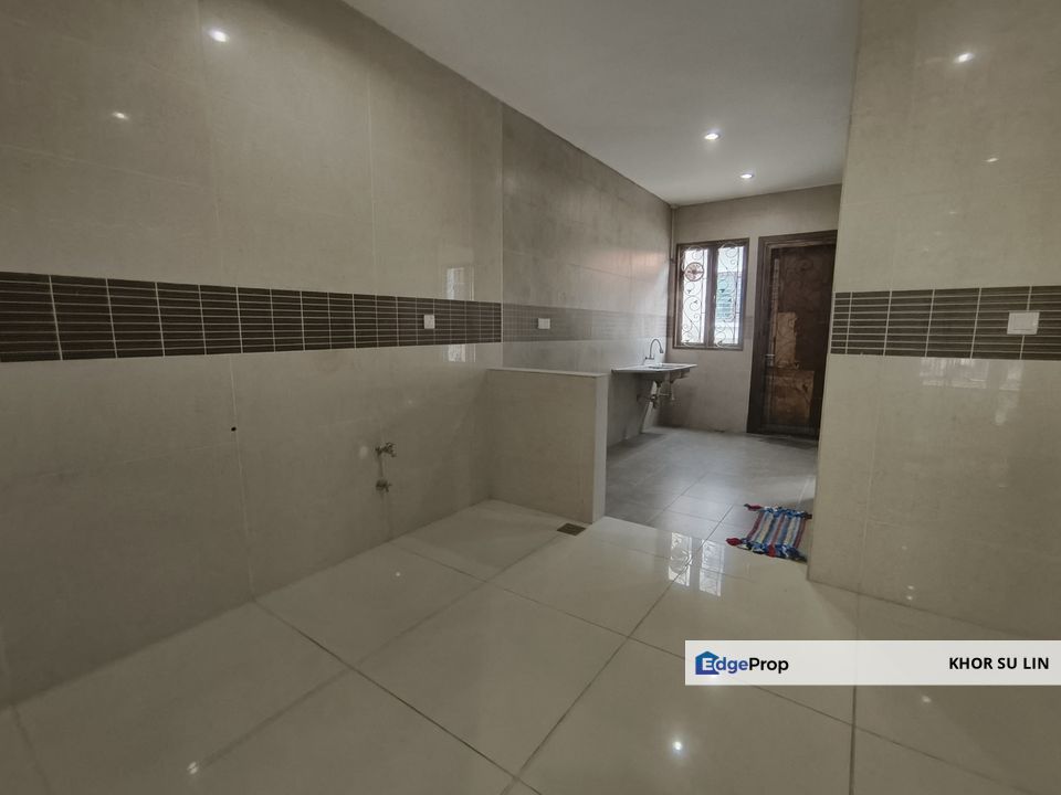 Bandar Kinrara 8, Qaseh 3, Superlink House for sale! , Selangor, Puchong