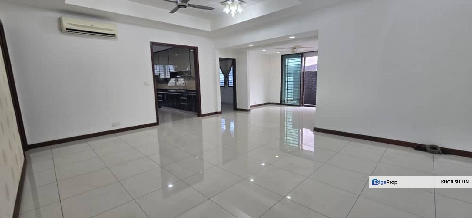 Bandar Kinrara 8 Double Storeys End Lot with Extension for sale! , Selangor, Puchong