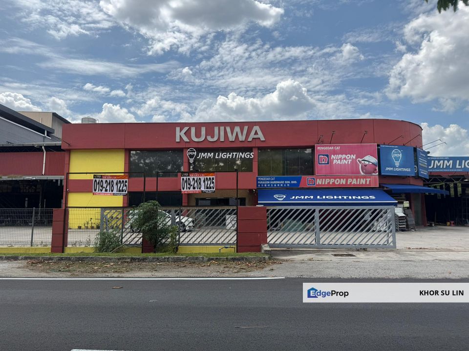 Bandar Bukit Puchong Big & Spacious Warehouse Factory for Rent! , Selangor, Puchong