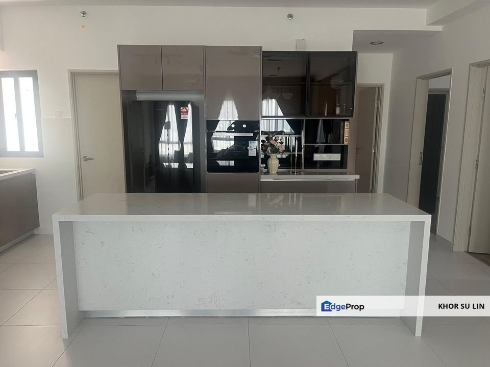 Bukit Jalil The Tropika Tastefully Renovated Corner unit for Sale!! , Kuala Lumpur, Bukit Jalil