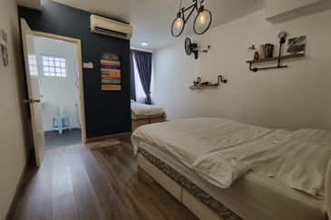 2.5 Storeys Terrace House @ Bandar Puteri 8 Puchong for sale! Freehold! Freehold! Freehold! 