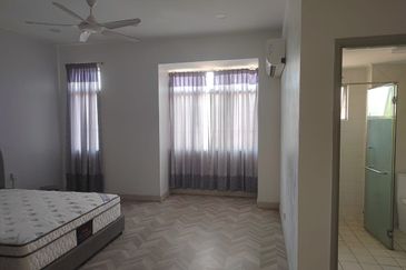 Canal Gardens, Kota Kemuning