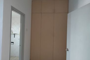 Canal Gardens, Kota Kemuning