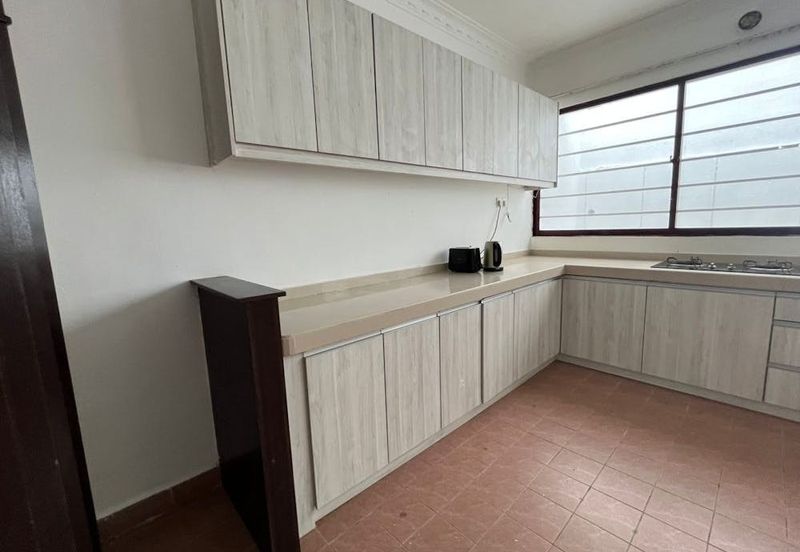 Pusat Bandar Putra Permai