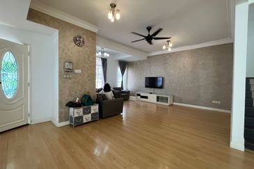 Pusat Bandar Putra Permai