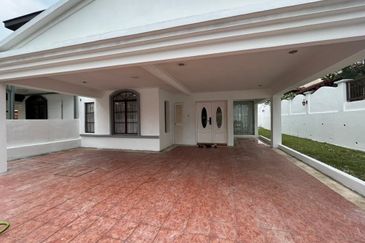 Pusat Bandar Putra Permai