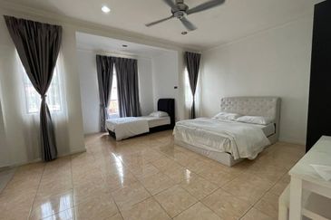 Pusat Bandar Putra Permai