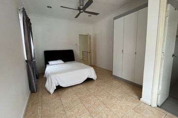 Pusat Bandar Putra Permai