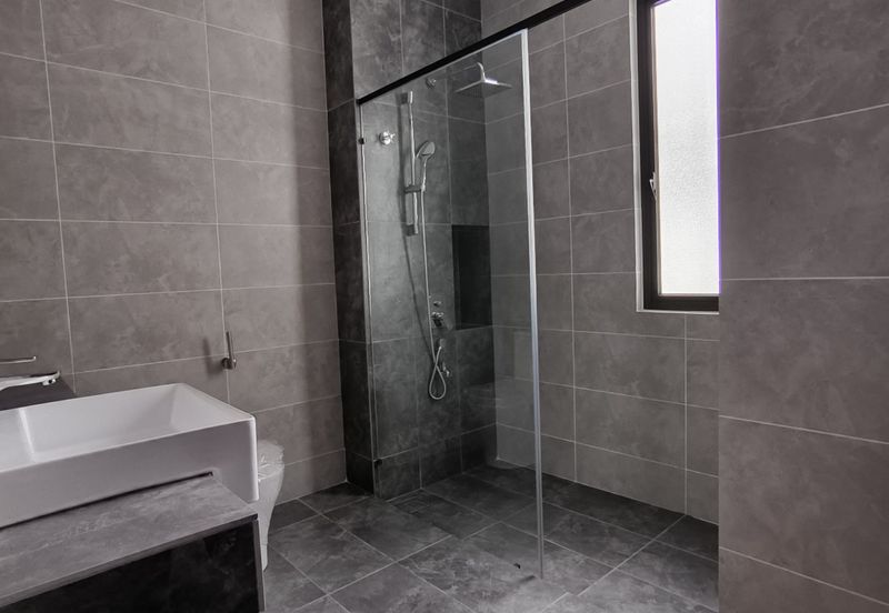 Legasi 2 , Bandar Kinrara