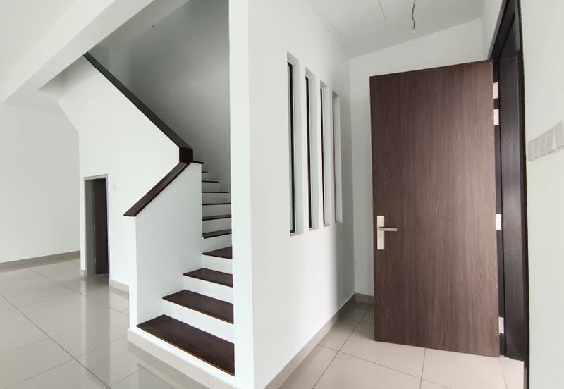 Legasi 2 , Bandar Kinrara