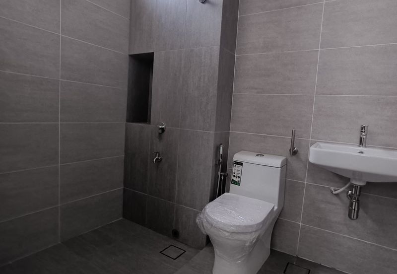 Legasi 2 , Bandar Kinrara