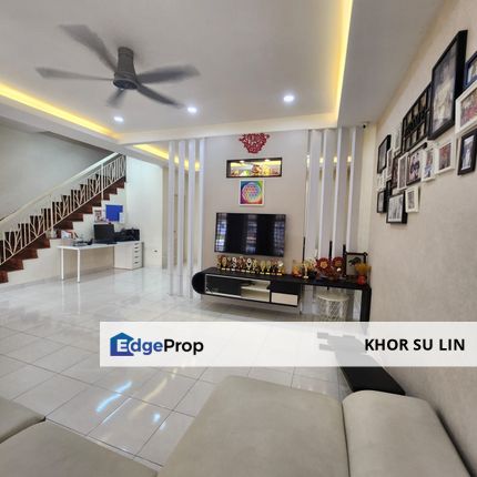 Tastefully Renovated and Well Maintained Double Storey Superlinked House at Kemuning Bayu Kota Kemuning For Sale!!, Selangor, Kota Kemuning