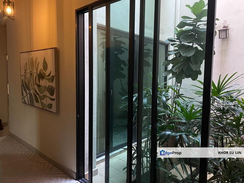 Bandar Kinrara 8,  Double Storeys Semi-D  For Sale!!, Selangor, Bandar Kinrara Puchong