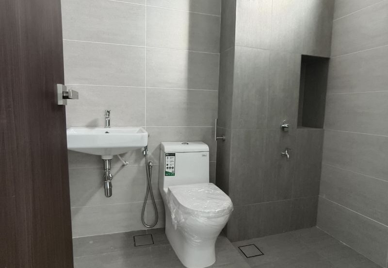 Legasi 2 , Bandar Kinrara