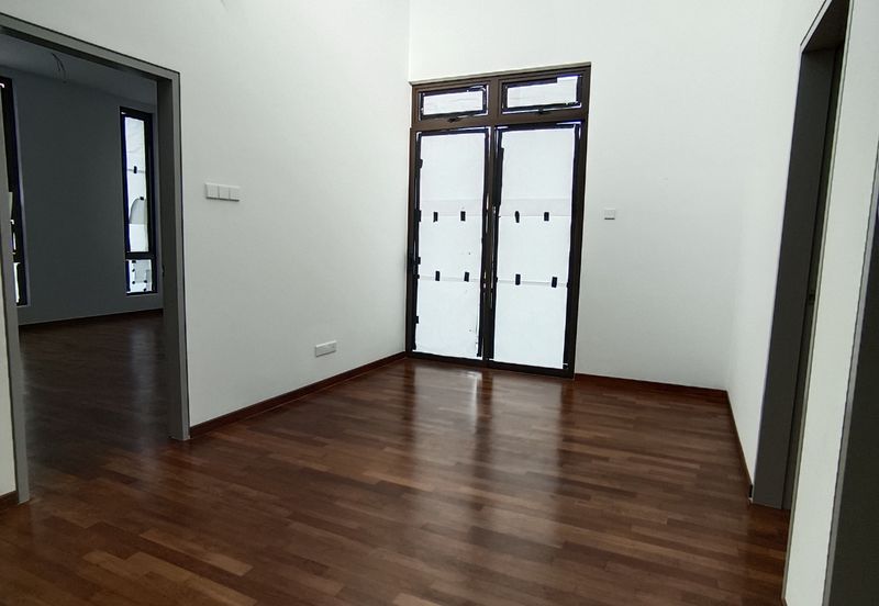 Legasi 2 , Bandar Kinrara