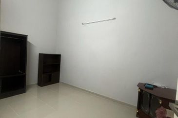 Teluk Kalong Kemanan Terengganu 