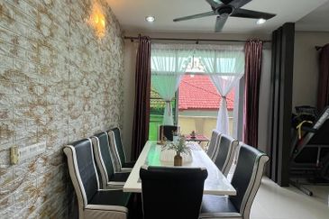 Teluk Kalong Kemanan Terengganu 