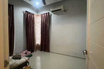 Teluk Kalong Kemanan Terengganu 