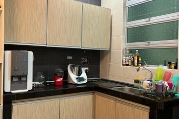 Teluk Kalong Kemanan Terengganu 