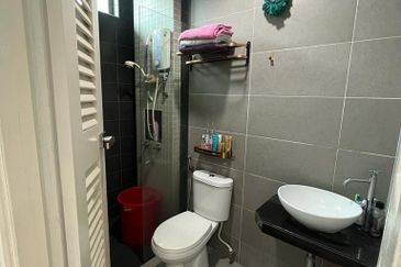 Teluk Kalong Kemanan Terengganu 