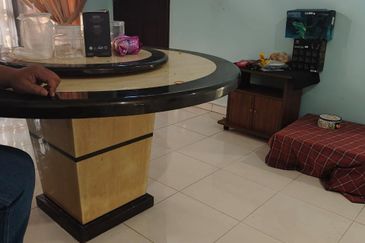 Banglo  Di pekan Pahang