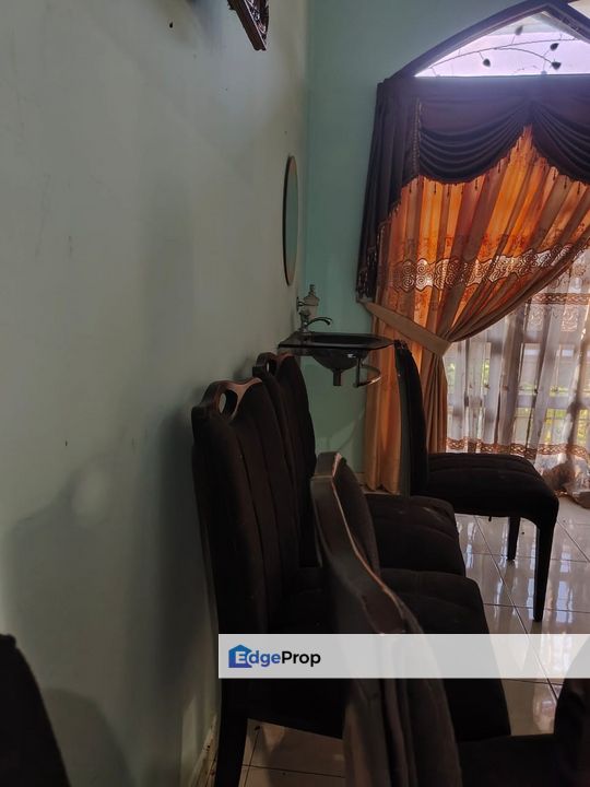 Banglo  Di pekan Pahang, Pahang, Pekan