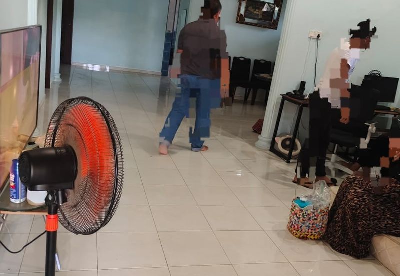 Banglo  Di pekan Pahang