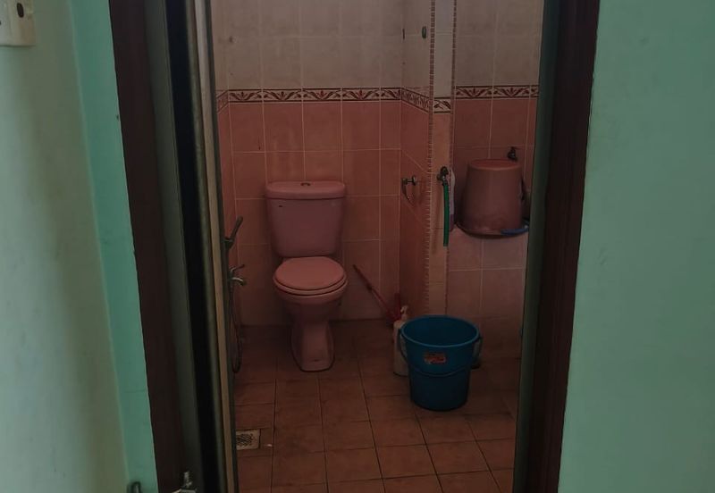 Banglo  Di pekan Pahang