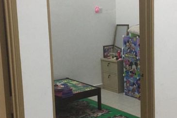“Rumah Mesra Keluarga di Lorong Seri Damai Makmur 3, Kuantan”