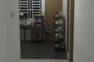 “Rumah Mesra Keluarga di Lorong Seri Damai Makmur 3, Kuantan”