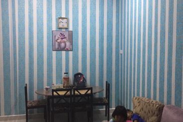 “Rumah Mesra Keluarga di Lorong Seri Damai Makmur 3, Kuantan”