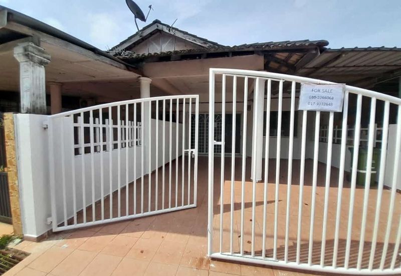 TERES SETINGKAT TAMAN TAS